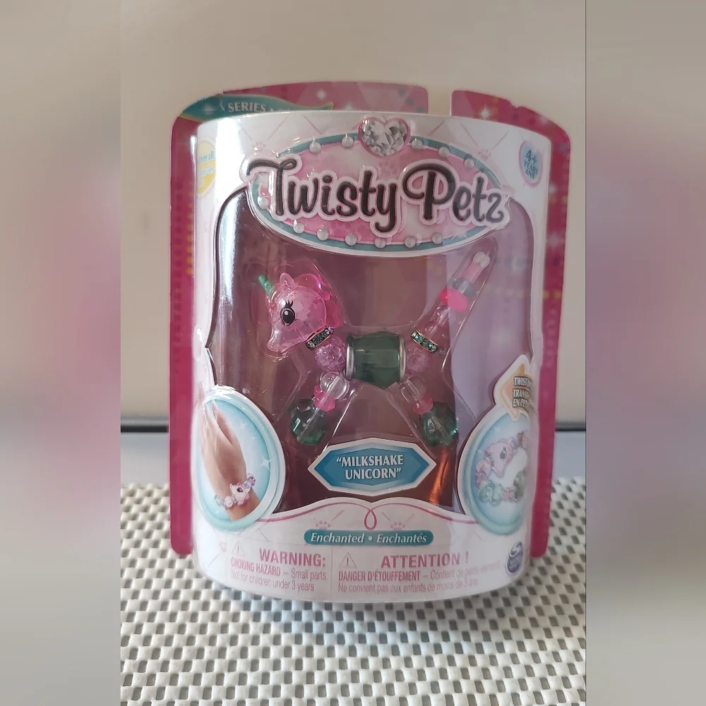 Twisty Petz Series 2 Bracelet Milkshake Unicorn Enchanted Spin Master Authentic